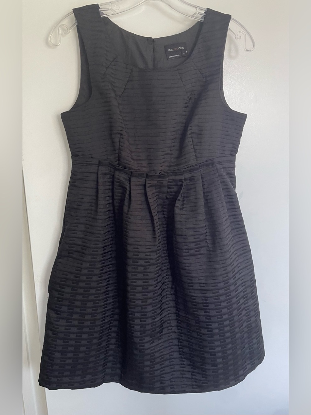 Max and Cleo Black Textured Sleeveless Fit-and-Flare Dress